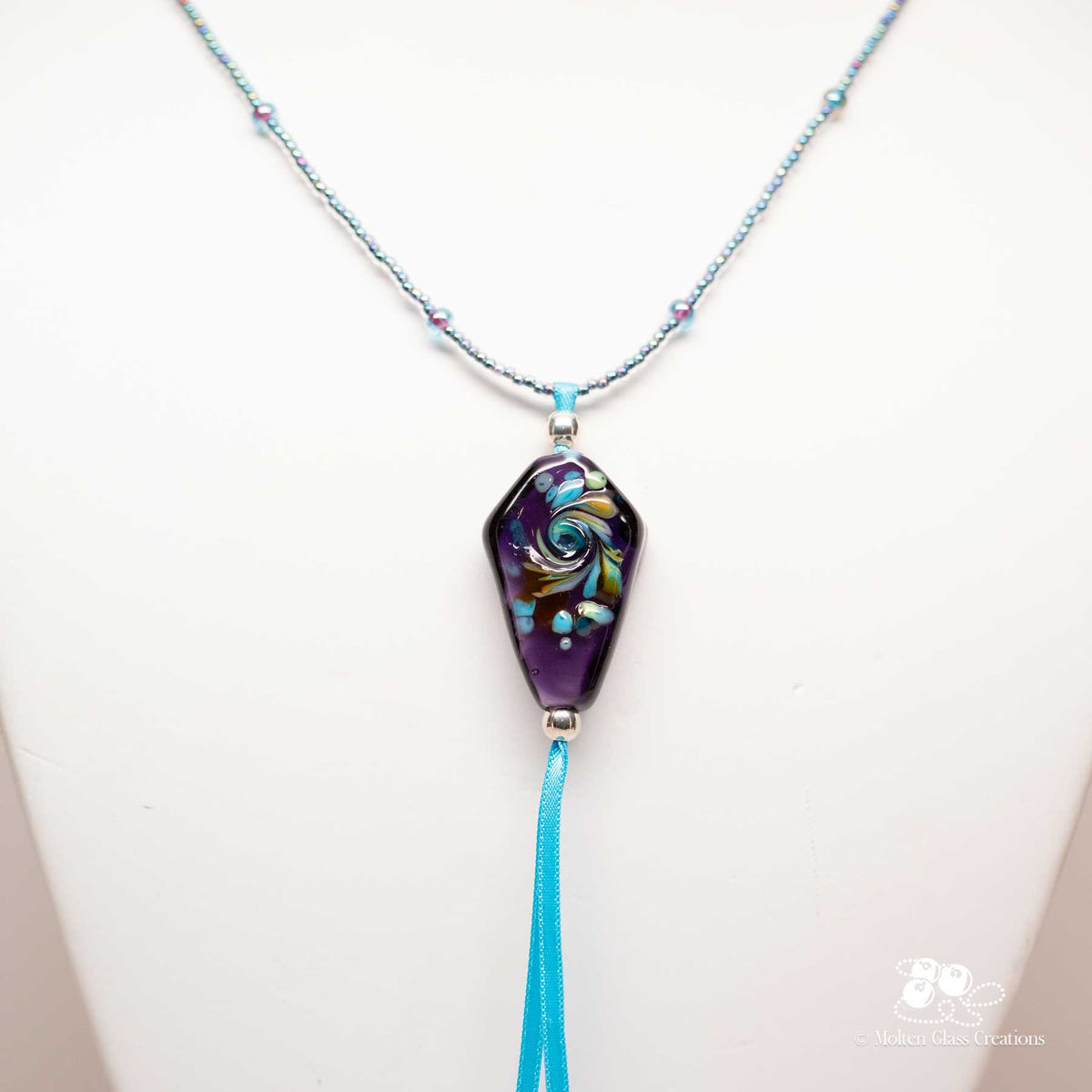 Purple Kite Necklace