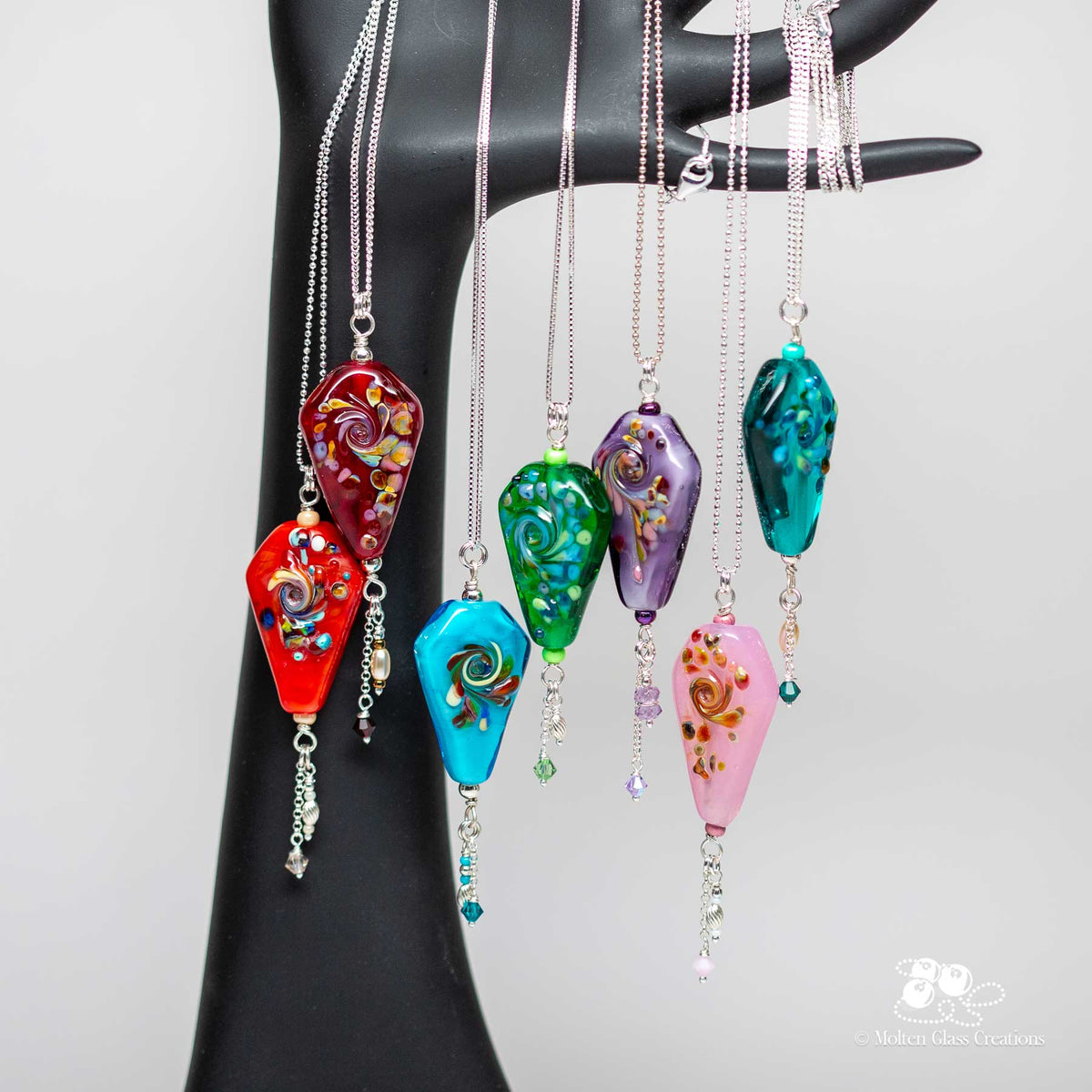 Fly a Kite - Green Necklace